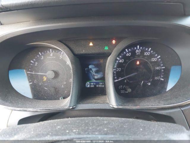 Toyota Avalon Xle Image 9