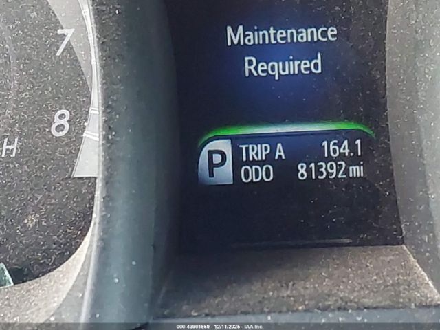 Toyota Avalon Xle Image 3