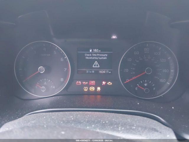 Kia Forte Fe Image 11