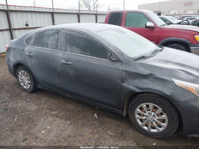 Kia Forte Fe Image 10