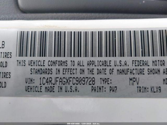 Jeep Grand Cherokee Altitude Image 9