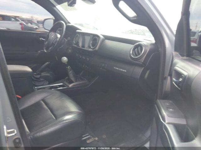 Toyota Tacoma Trd Off Road Image 8