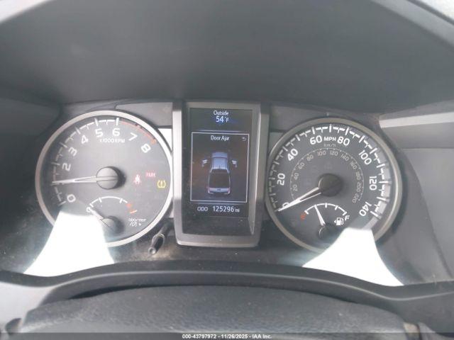 Toyota Tacoma Trd Off Road Image 16