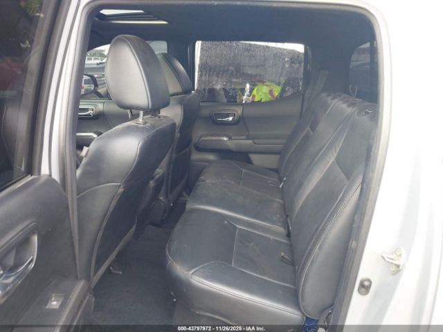 Toyota Tacoma Trd Off Road Image 5