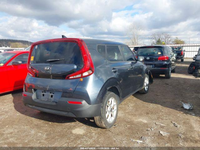 Kia Soul S Image 16
