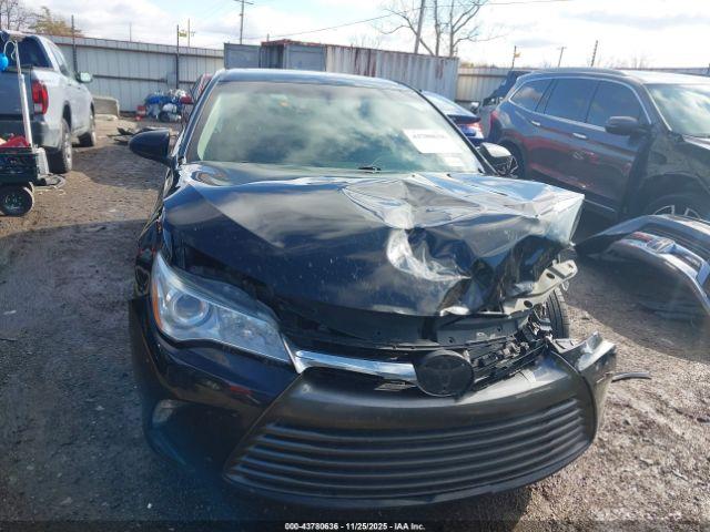 Toyota Camry Le Image 19