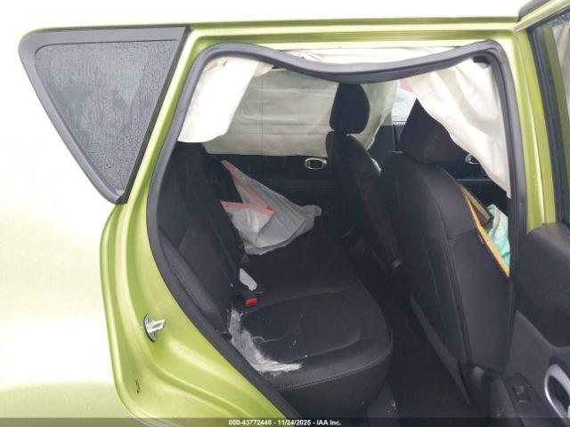 Kia Soul Image 15