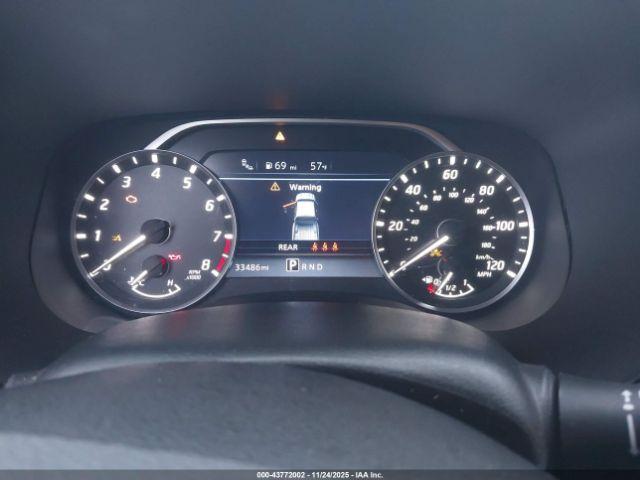 Nissan Frontier Sv 4x4 Image 5