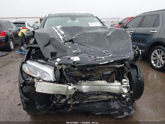 Mercedes-Benz GLC 4matic Image 17