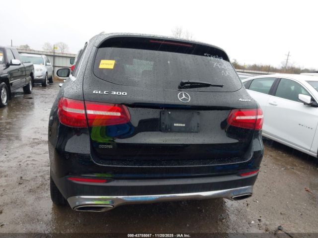 Mercedes-Benz GLC 4matic Image 15