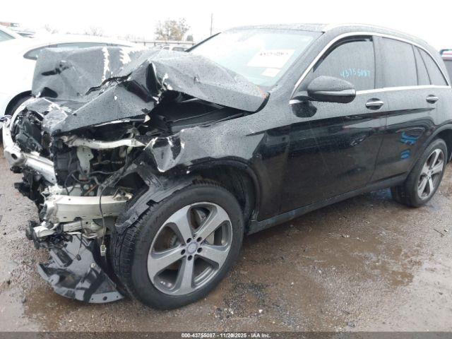 Mercedes-Benz GLC 4matic Image 14