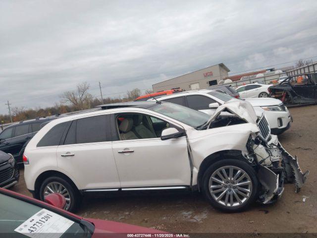 Lincoln MKX Image 13