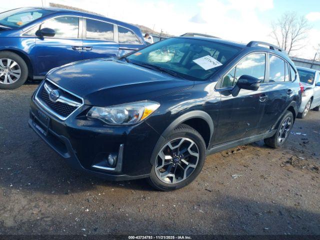 Subaru Crosstrek 2.0i Limited Image 10