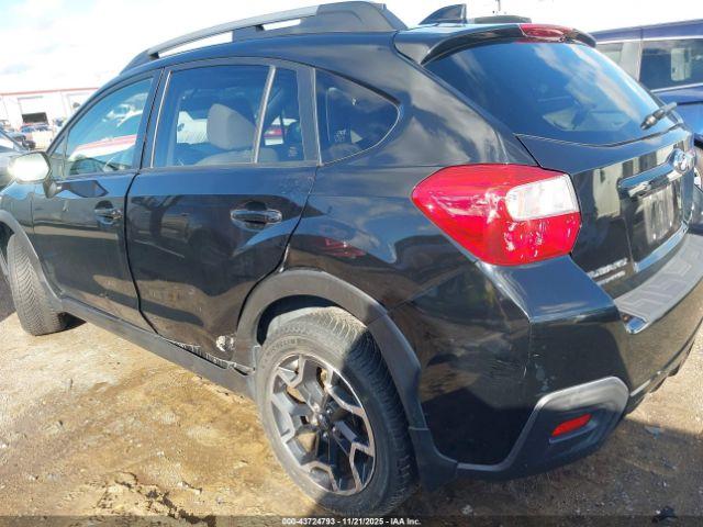 Subaru Crosstrek 2.0i Limited Image 13