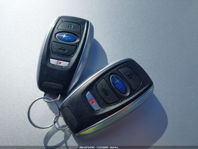 Subaru Crosstrek 2.0i Limited Image 16