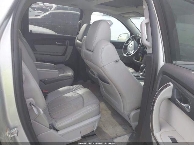 GMC Acadia Denali Image 7