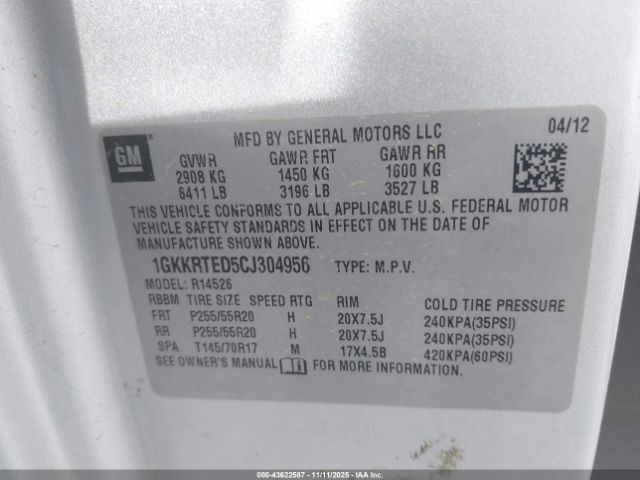 GMC Acadia Denali Image 9