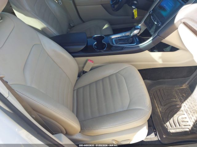 Ford Fusion Se Image 8