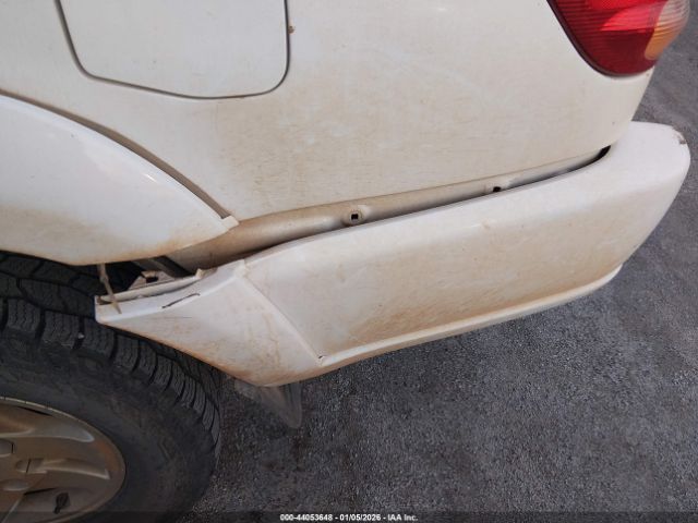 Toyota Sequoia Limited V8 Image 10