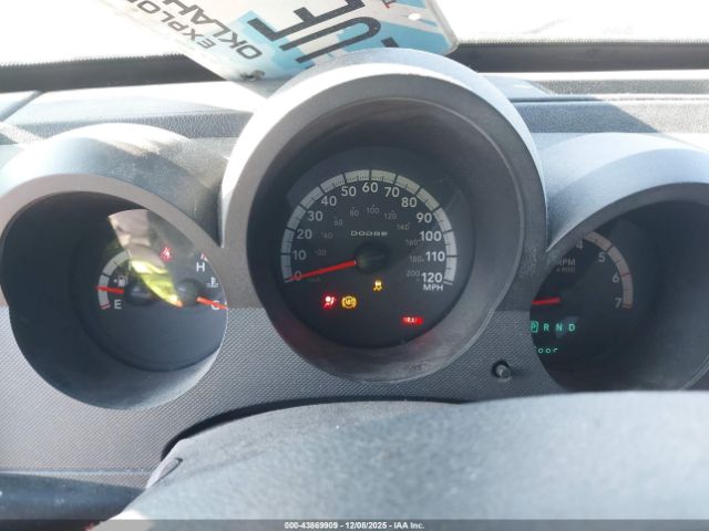 Dodge Nitro Heat Image 17