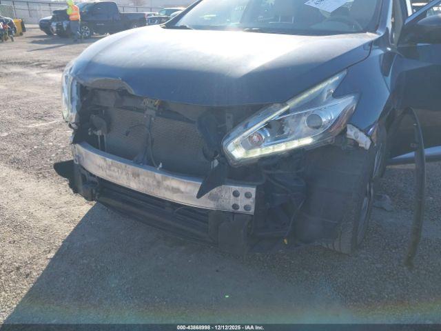 Nissan Murano Platinum Image 8