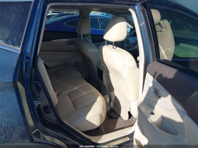 Nissan Murano Platinum Image 6