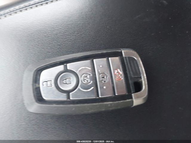 Ford Explorer Xlt Image 14