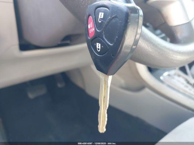 Toyota Corolla Le Image 6