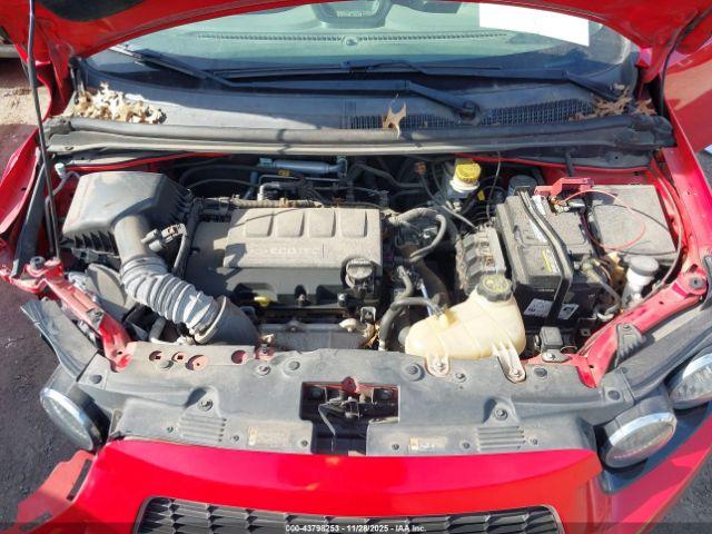 Chevrolet Sonic Lt Auto Image 2