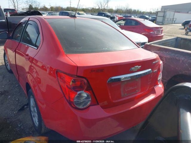 Chevrolet Sonic Lt Auto Image 11