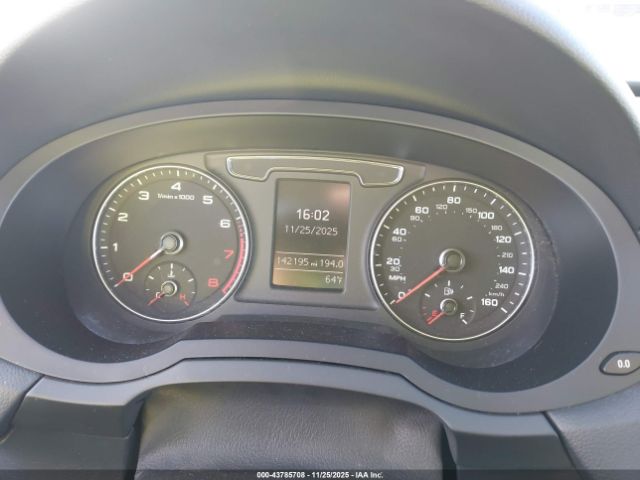 Audi Q3 2.0t Premium Image 10