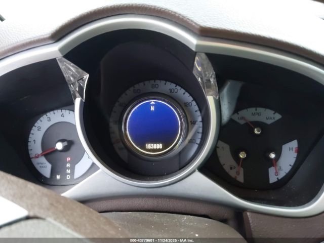 Cadillac SRX Luxury Collection Image 2