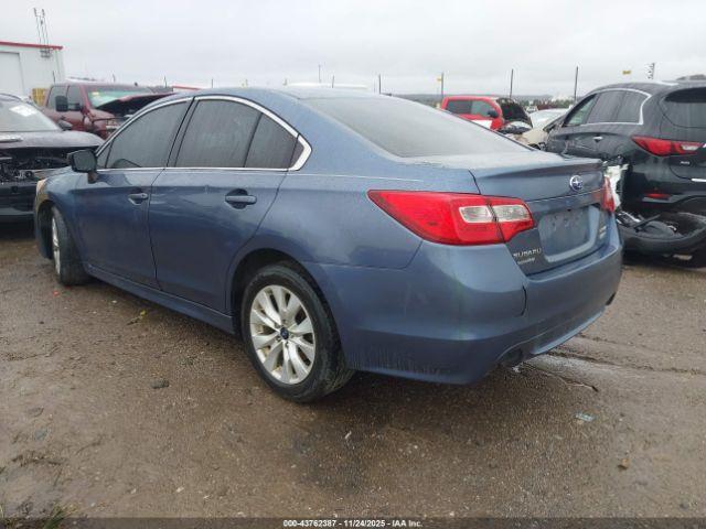 Subaru Legacy 2.5i Image 4