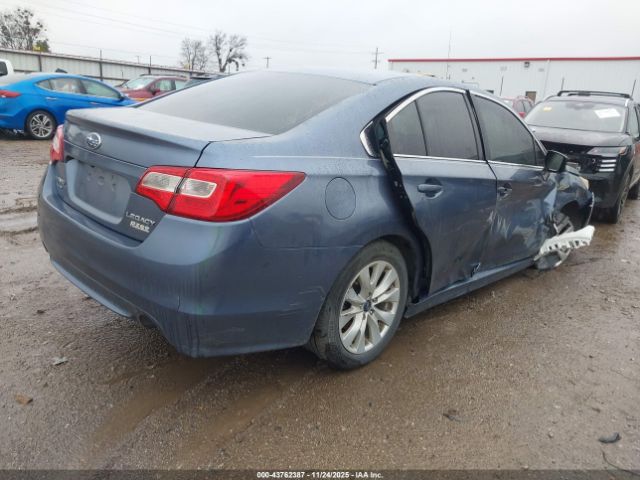 Subaru Legacy 2.5i Image 6