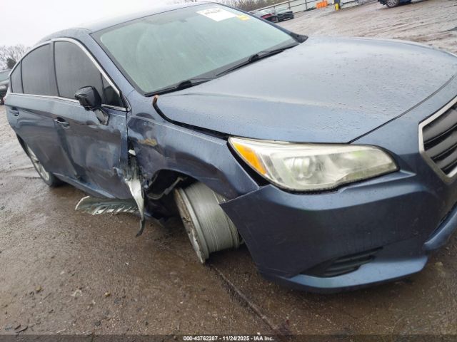 Subaru Legacy 2.5i Image 2