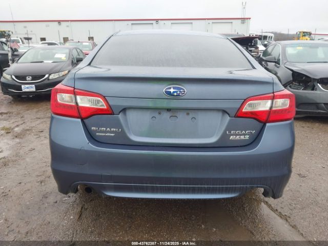 Subaru Legacy 2.5i Image 15