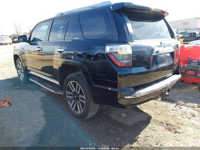 Toyota 4Runner Limited Image 3