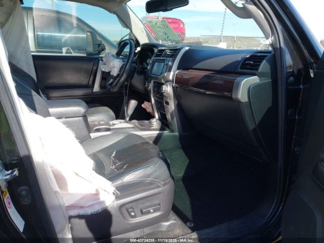 Toyota 4Runner Limited Image 11