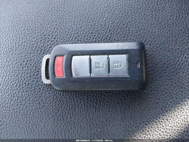 Mitsubishi Outlander 2.0 Se 2wd Image 10