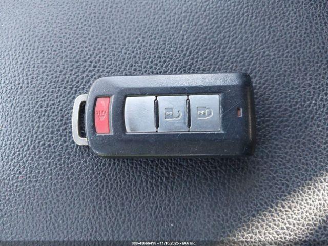 Mitsubishi Outlander 2.0 Se 2wd Image 10