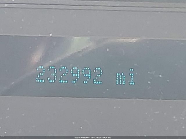 Ford F-250 Xlt Image 11