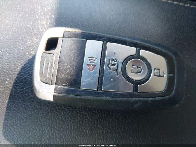 Ford Escape Se Image 7