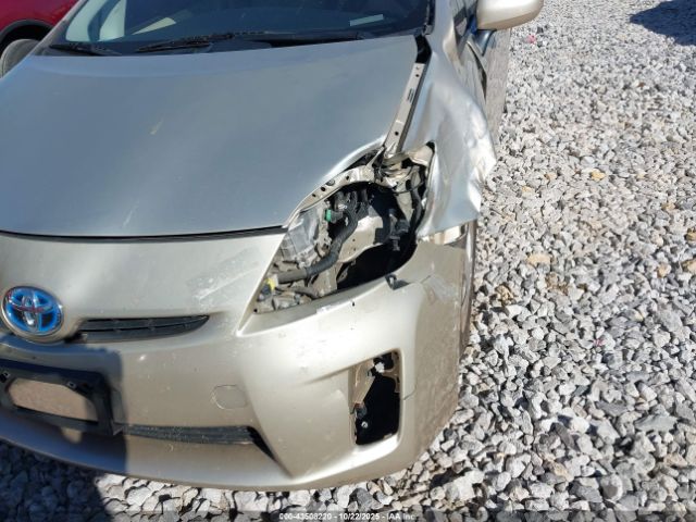 Toyota Prius Ii Image 17