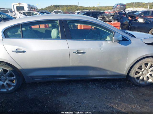 Buick LaCrosse Cxs Image 13