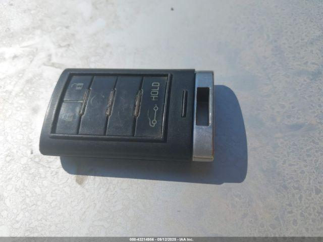 Cadillac XTS Luxury Image 12