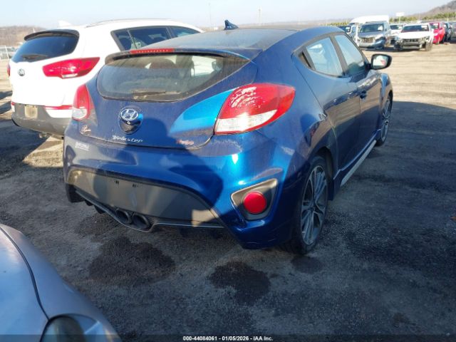 Hyundai VELOSTER Turbo Image 13