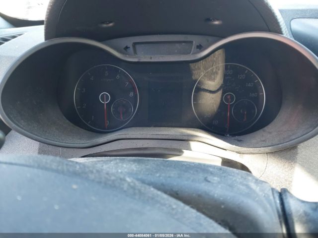 Hyundai VELOSTER Turbo Image 15