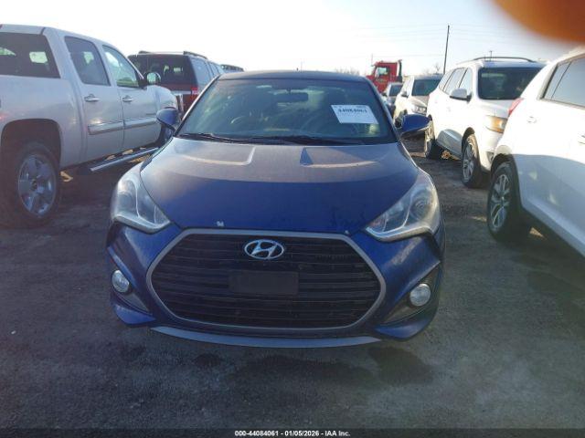 Hyundai VELOSTER Turbo Image 7