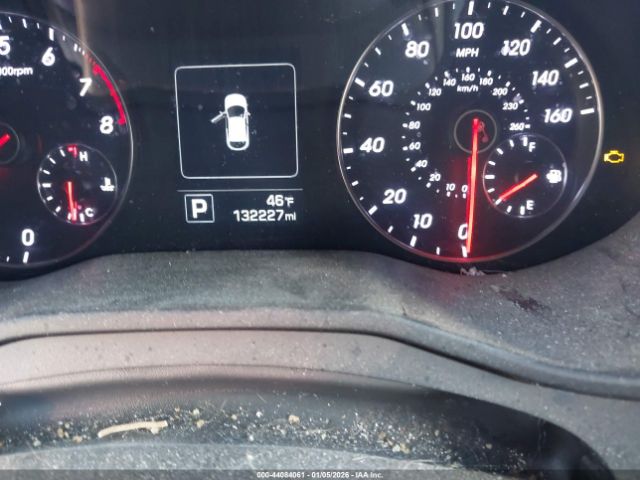 Hyundai VELOSTER Turbo Image 12