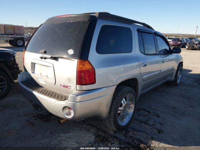 GMC Envoy XL Slt Image 2